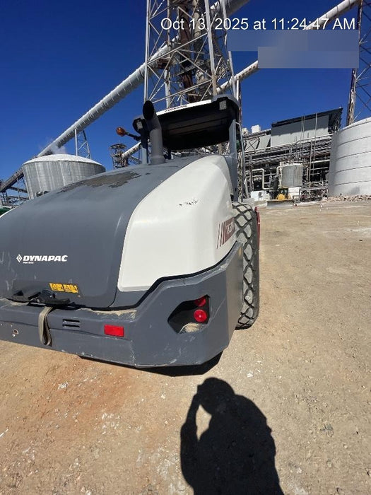 2023 DYNAPAC CA2500D