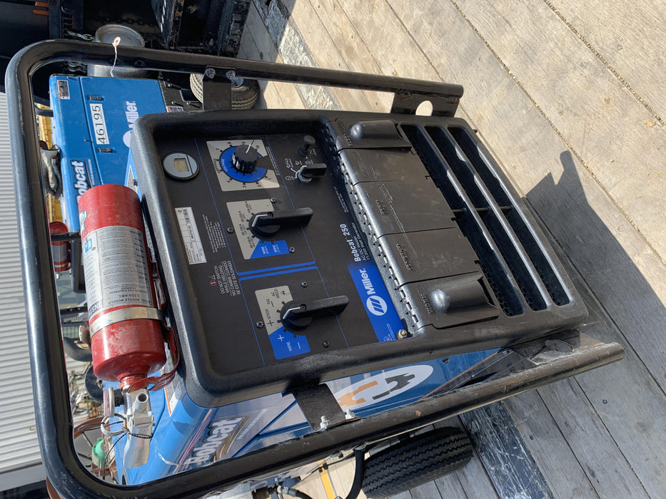 2019 Miller Electric BOBCAT 250 LP/Propane, Running Gear, Tank Bracket, Hose