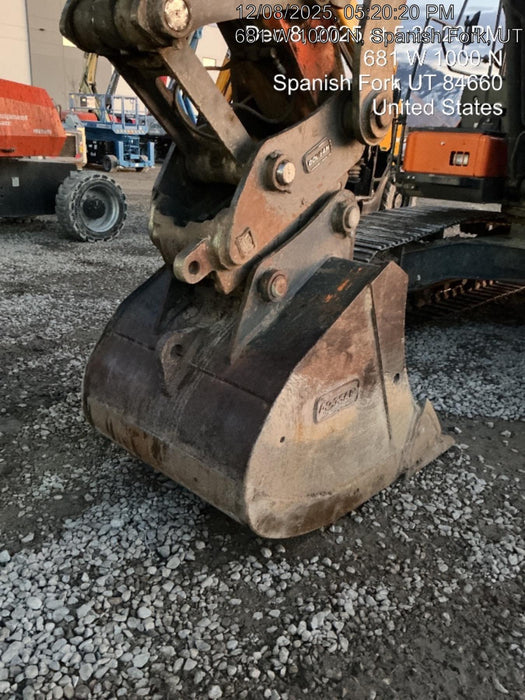 2020 DOOSAN 42" Excavator Bucket