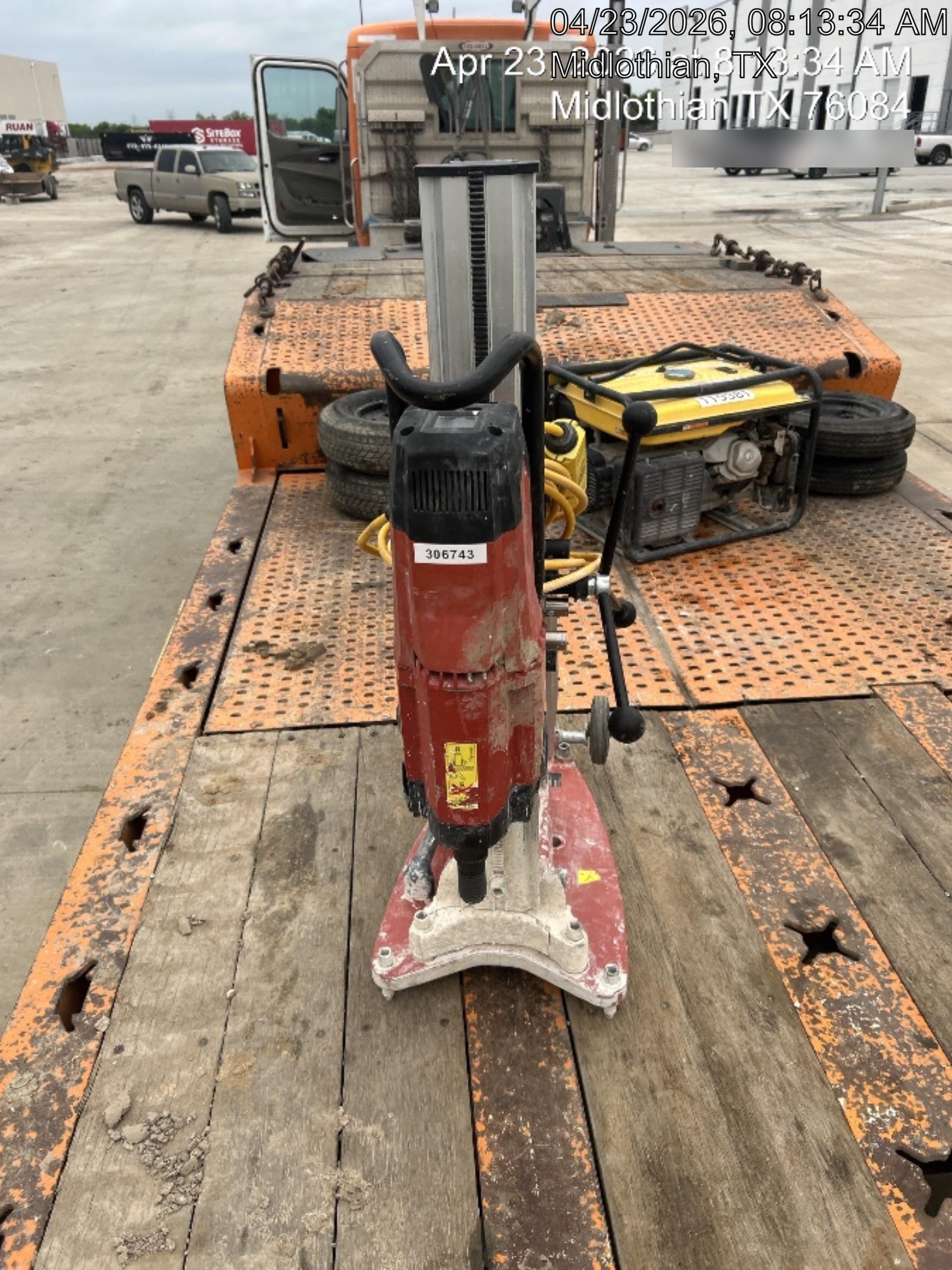 2023 HILTI DD250E