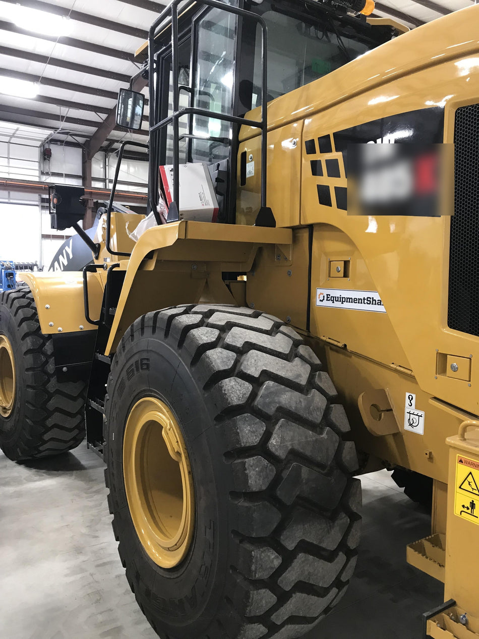 2019 Sany SW405K Cab, JRB Hydraulic QC, 4yrd Bucket, Standard Carriage, 72" Forks - SW405-00A