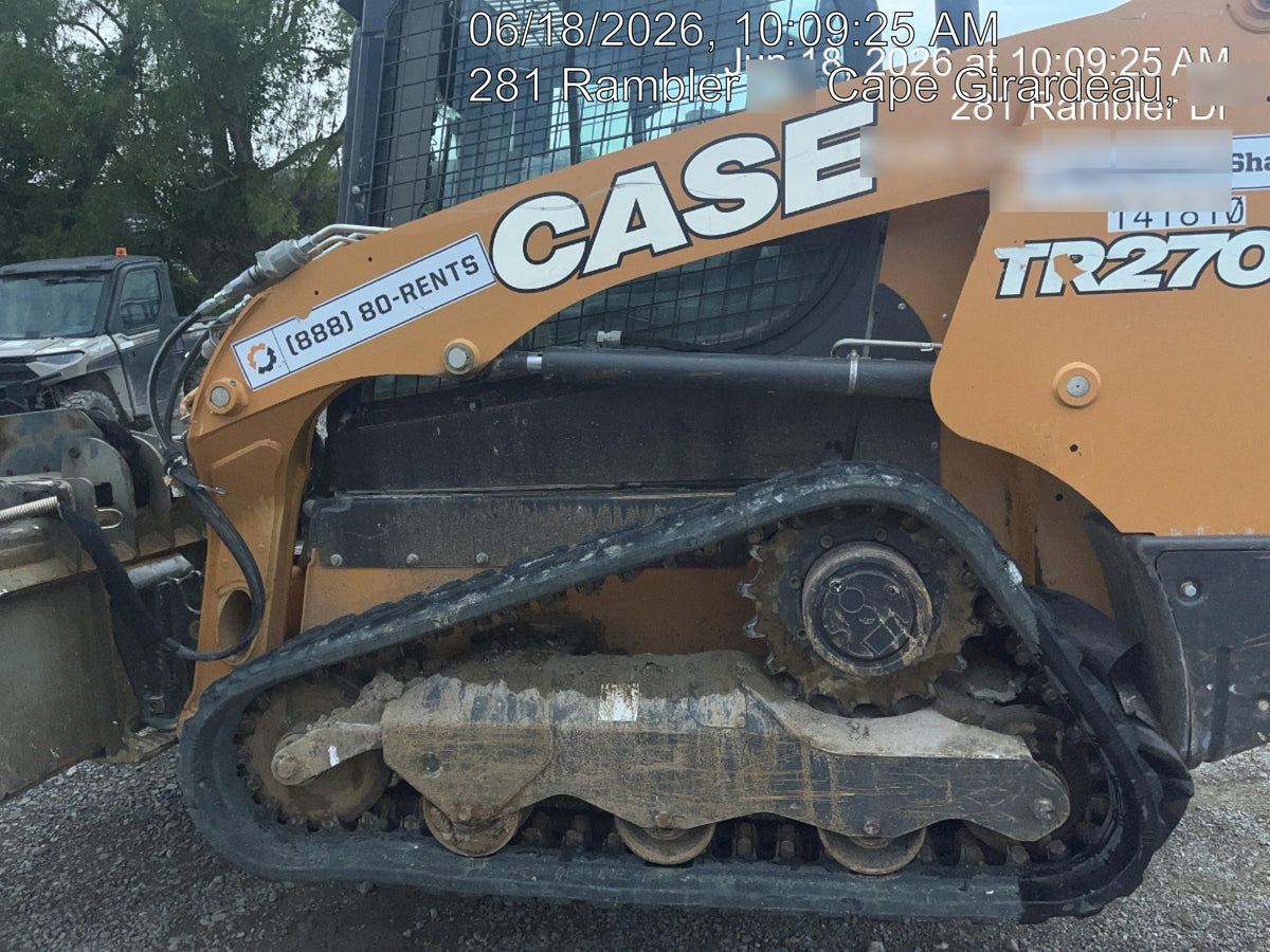 2021 CASE TR270B