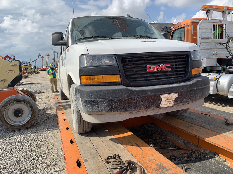 2023 GMC Savana 3500