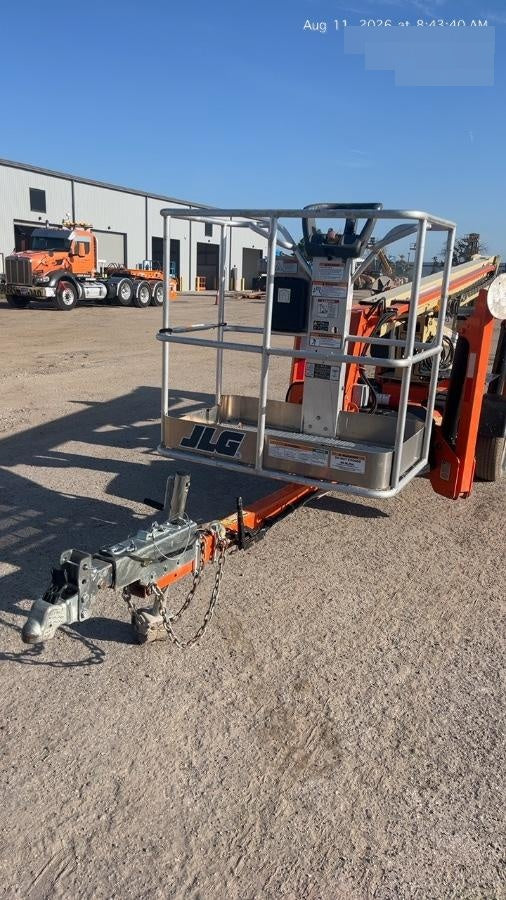 2022 JLG T350