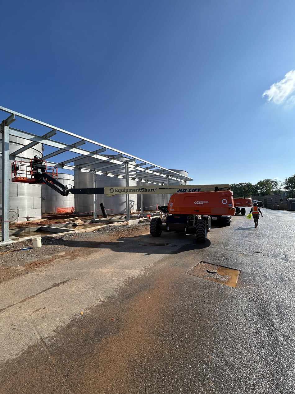 2025 JLG 660SJ