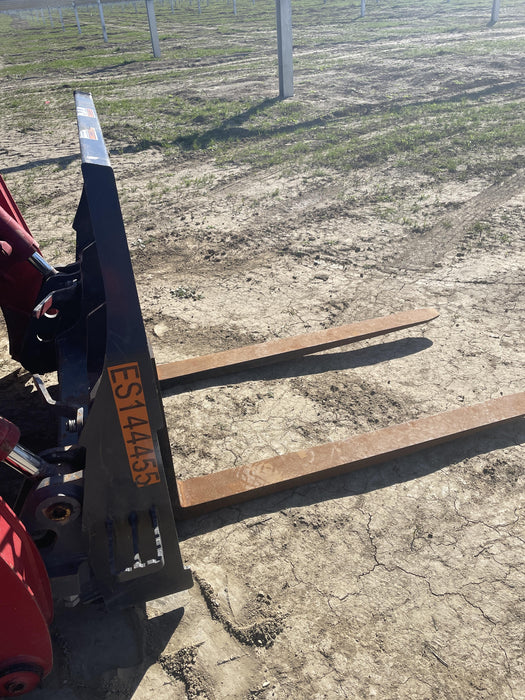 2021 PALADIN 48" Pallet Forks - Paladin
