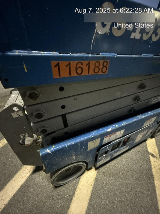 2020 Genie GS-1930 Solid Non Marking Tires, Beacon, Folding rails with half height swing gate