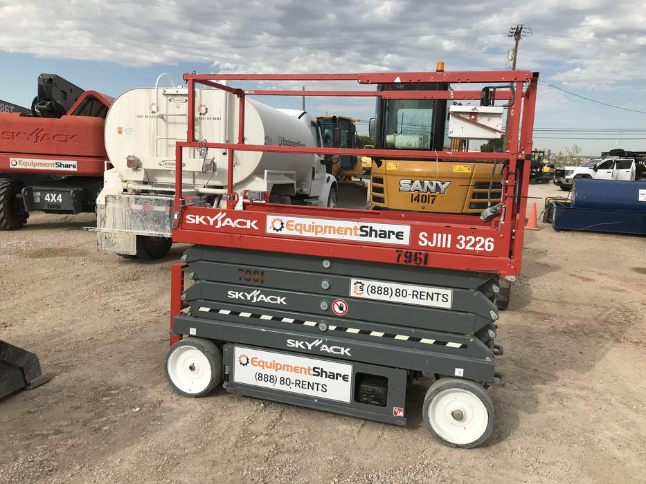 2018 SKYJACK SJIII-3226