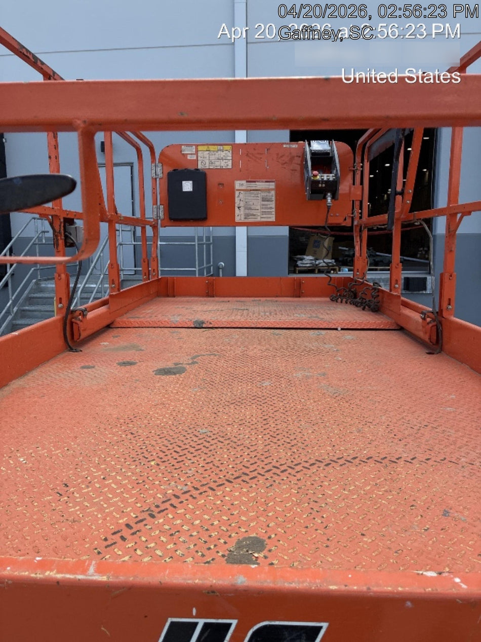 2021 JLG RT4069