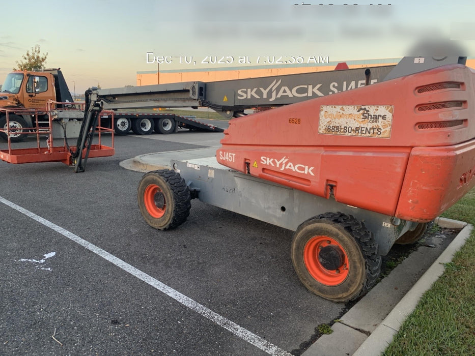 2017 SKYJACK SJ45T+