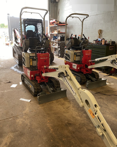 2022 TAKEUCHI TB210R