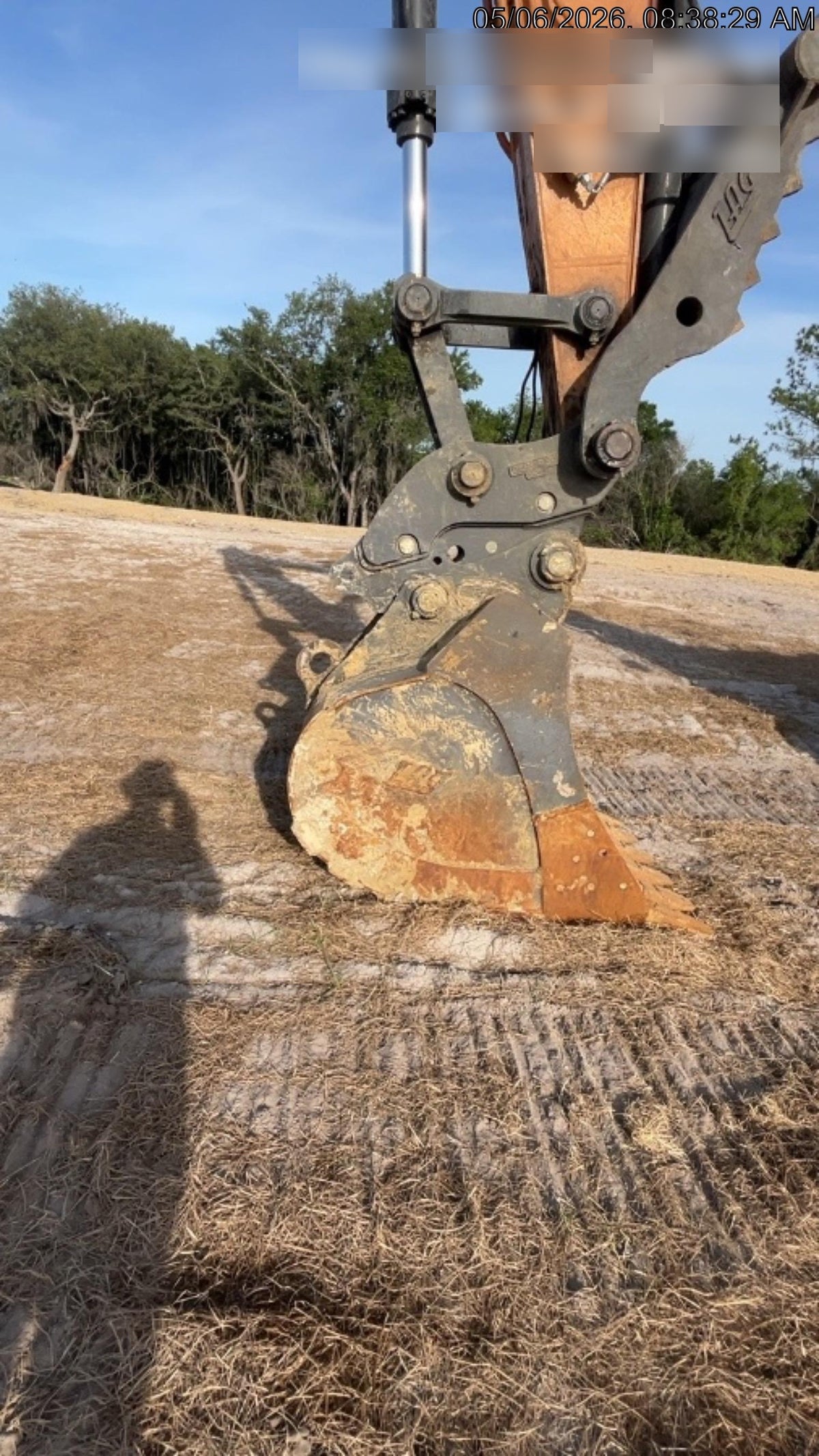 2023 CASE CX260E