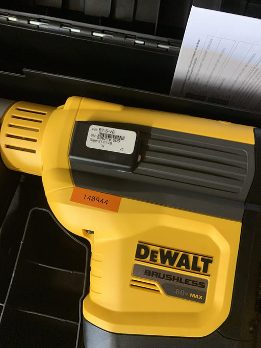 2021 DEWALT DCH614X2