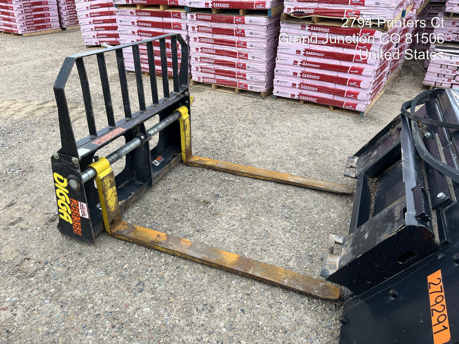 2022 DIGGA 48" Pallet Forks - Digga