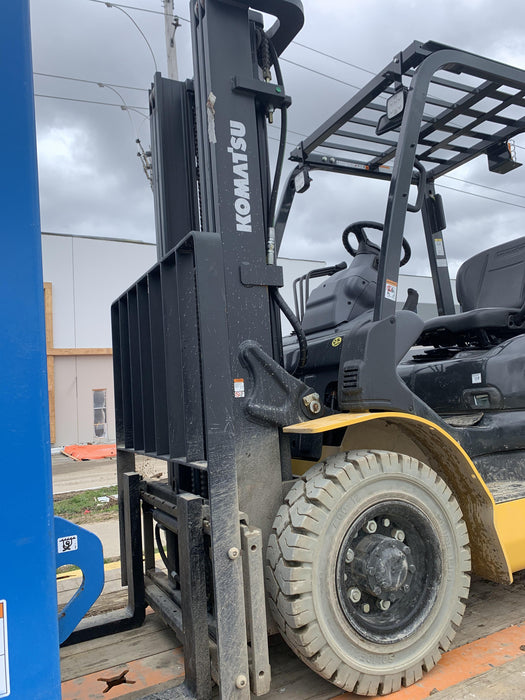 2021 KOMATSU FG25T-16