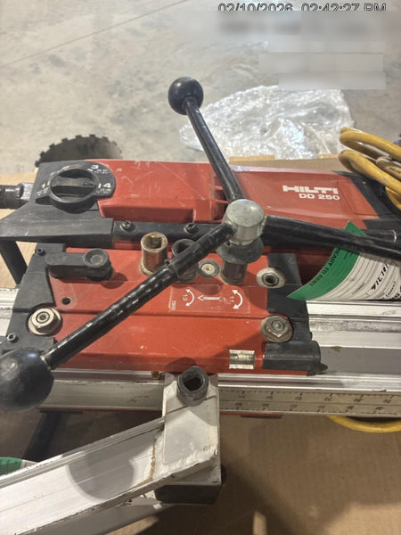 2020 HILTI DD250E