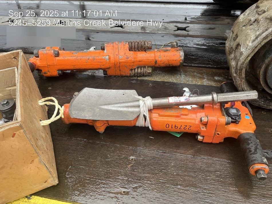 2023 MICHIGAN PNEUMATIC ES-TPB30-1-TRACKER