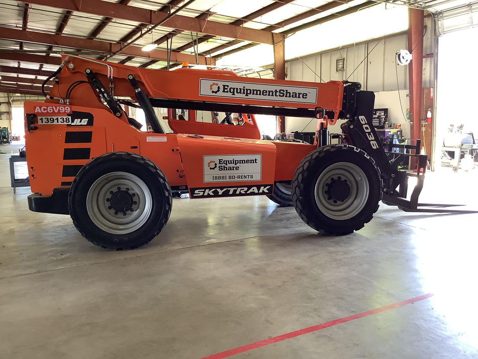 2021 JLG 6036