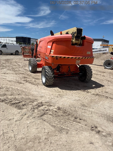 2021 JLG 660SJ