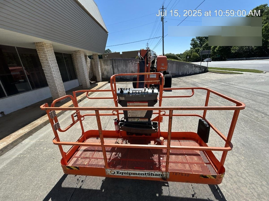 2021 JLG 660SJ