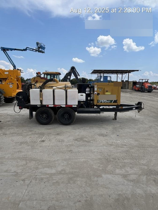 2021 VAC-TRON LP573XDT