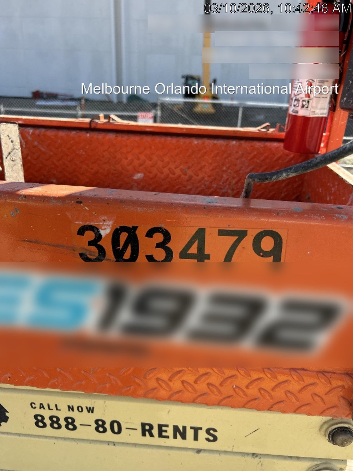 2023 JLG ES1932