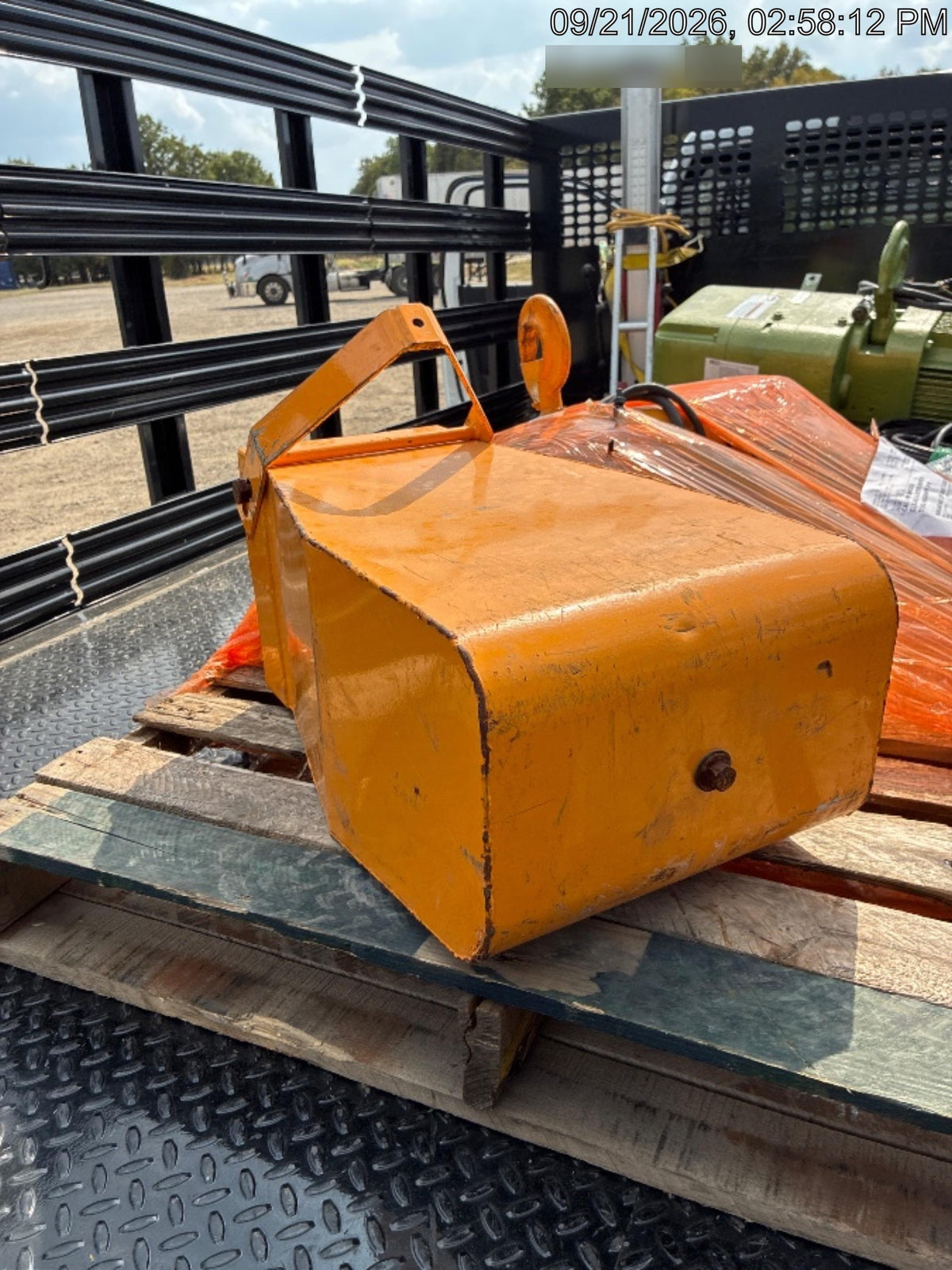 2023 HARRINGTON SNER020L
