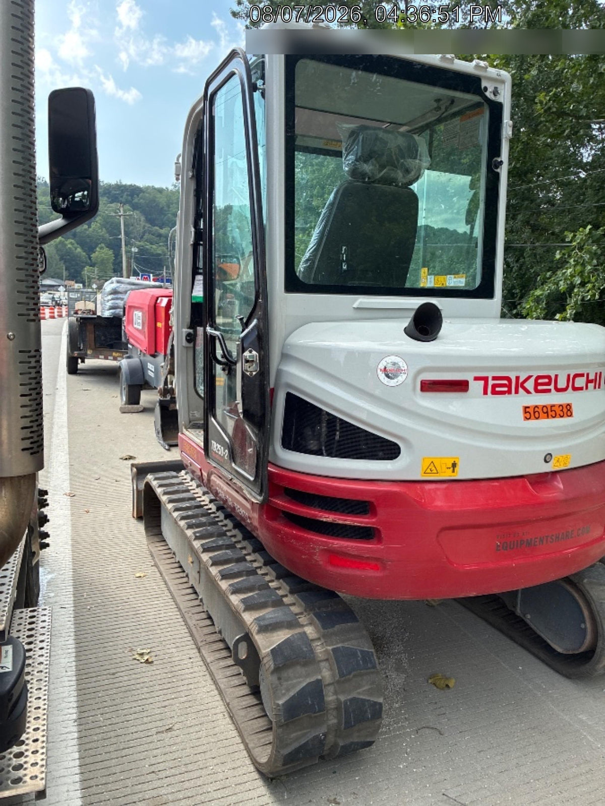 2025 TAKEUCHI TB250-2CR