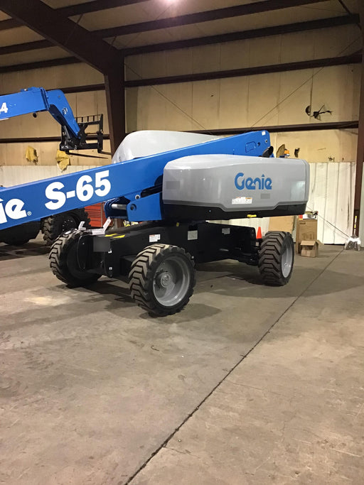 2018 GENIE S-65