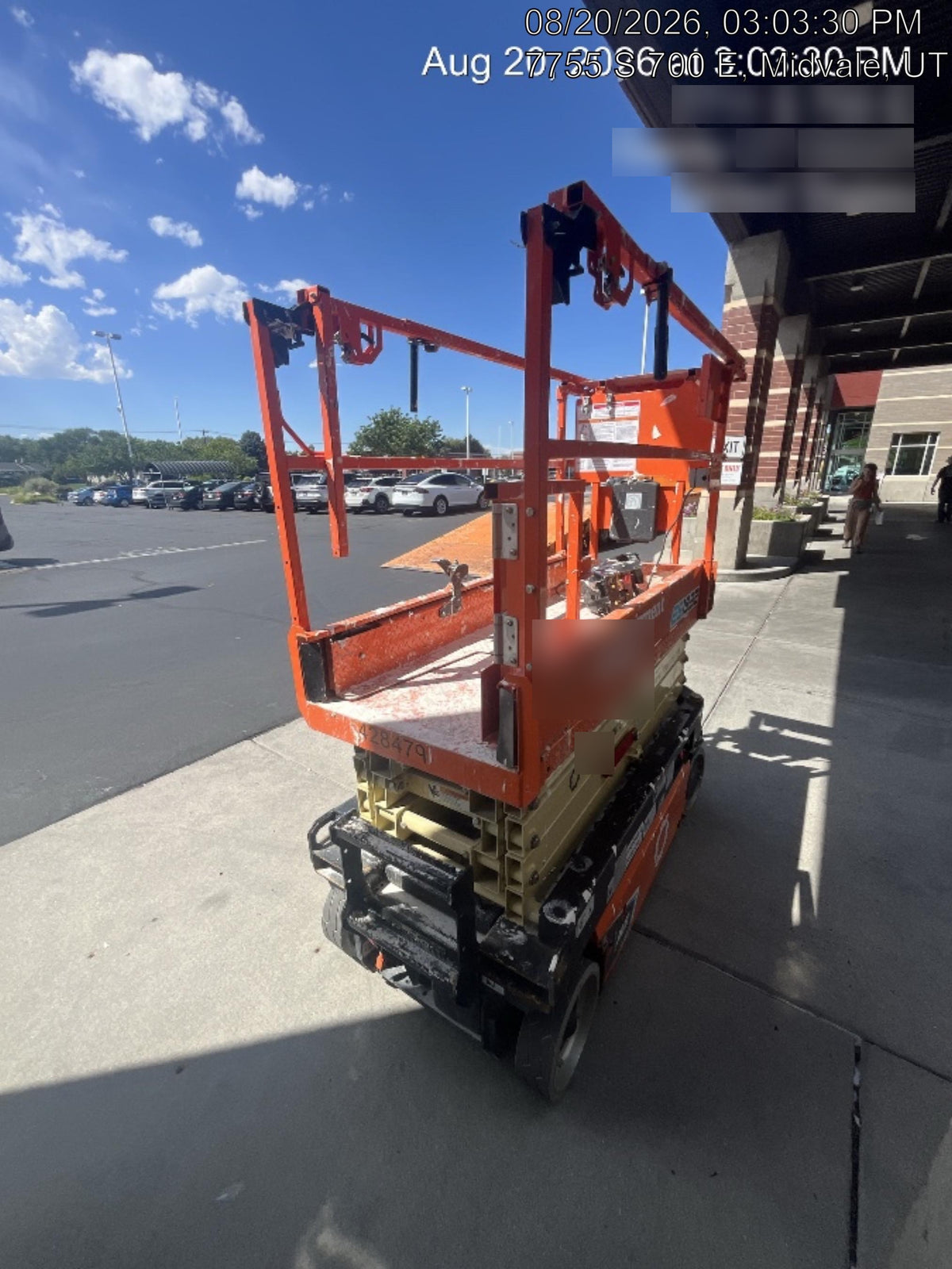 2024 JLG ES1932