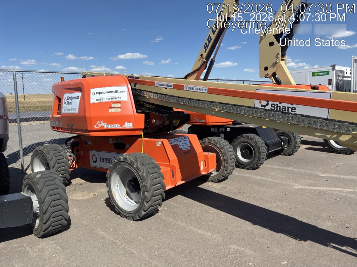 2023 JLG 660SJ