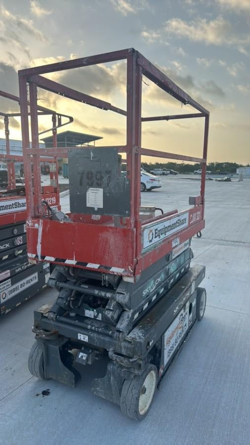 2018 SKYJACK SJIII-3219