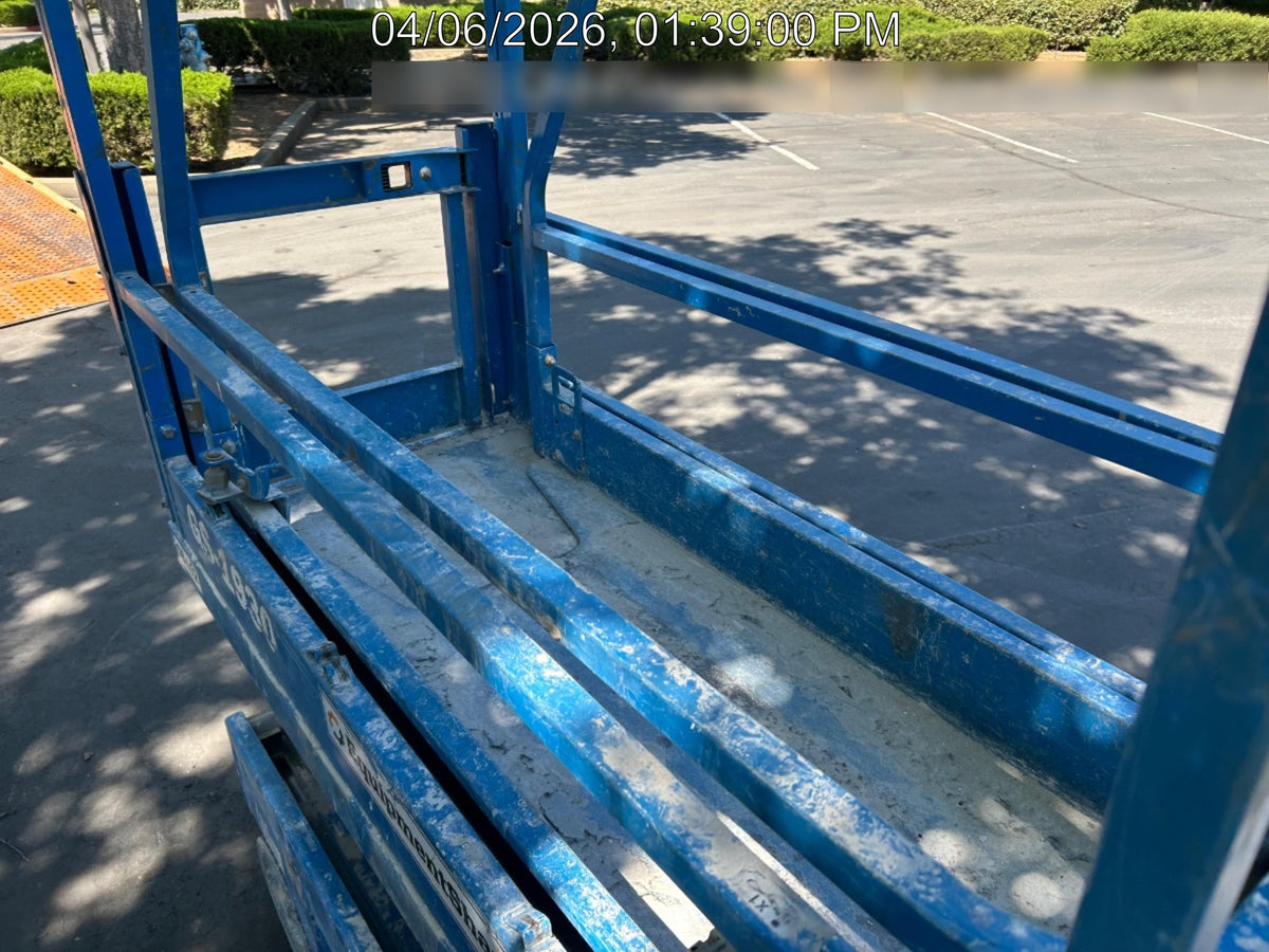 2019 Genie GS-1930 Half Height Swing Gate, 800W Inverter