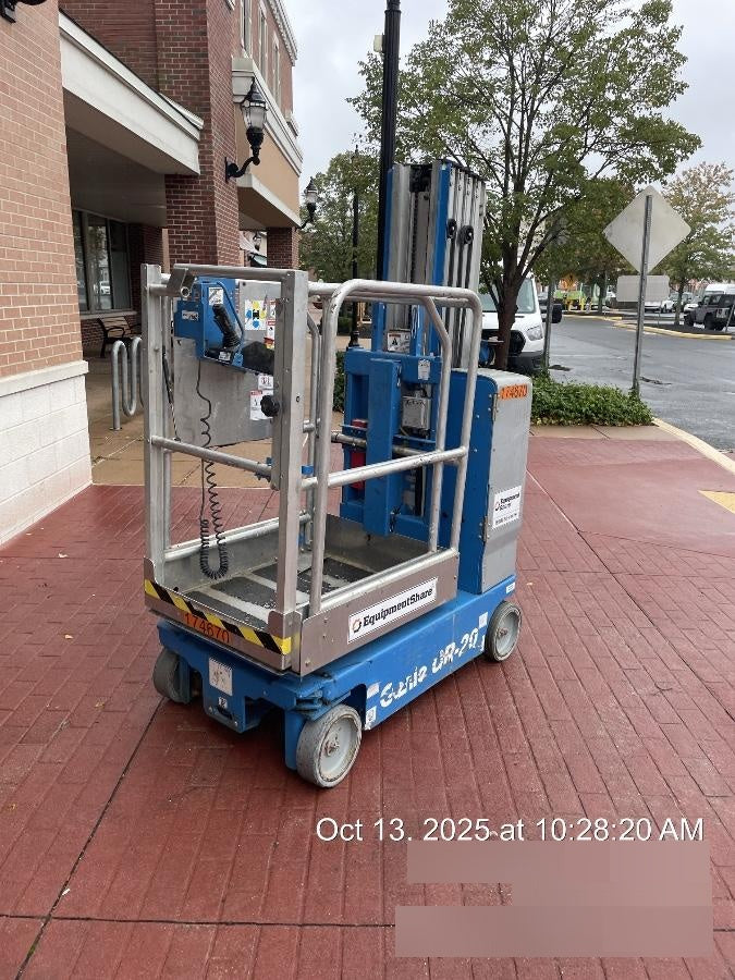 2021 GENIE GR-20
