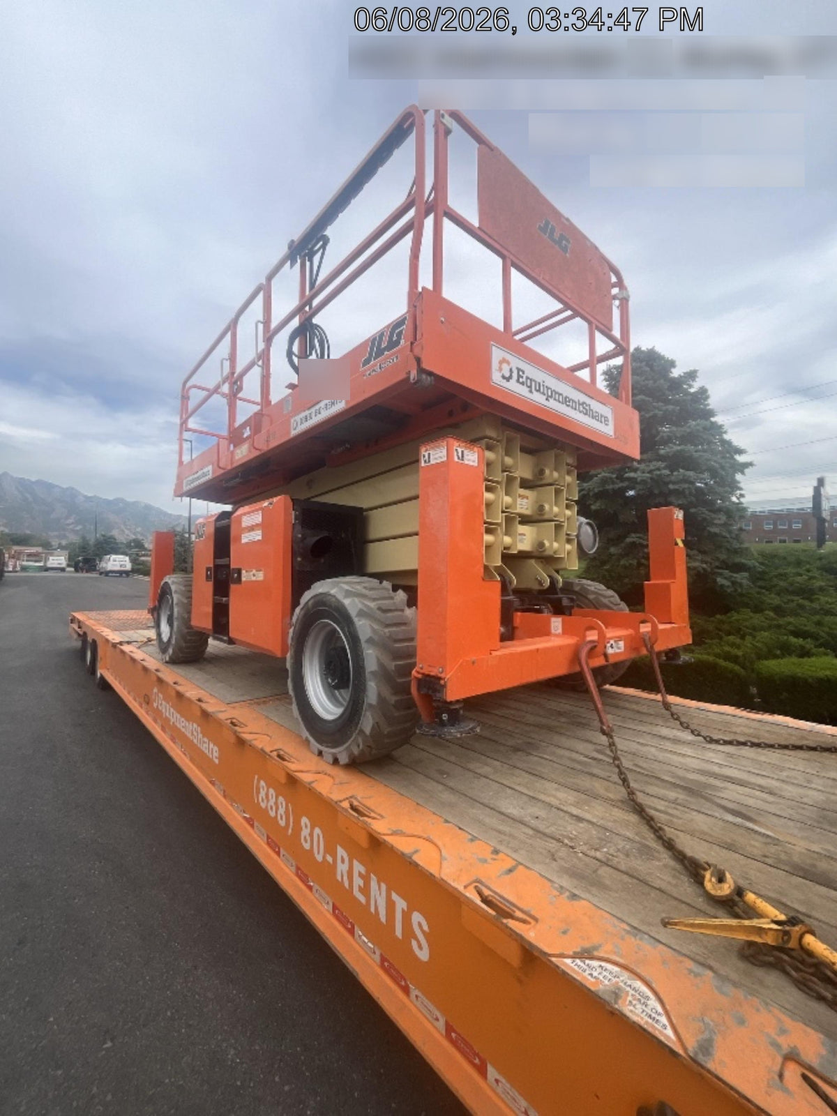 2020 JLG 430LRT