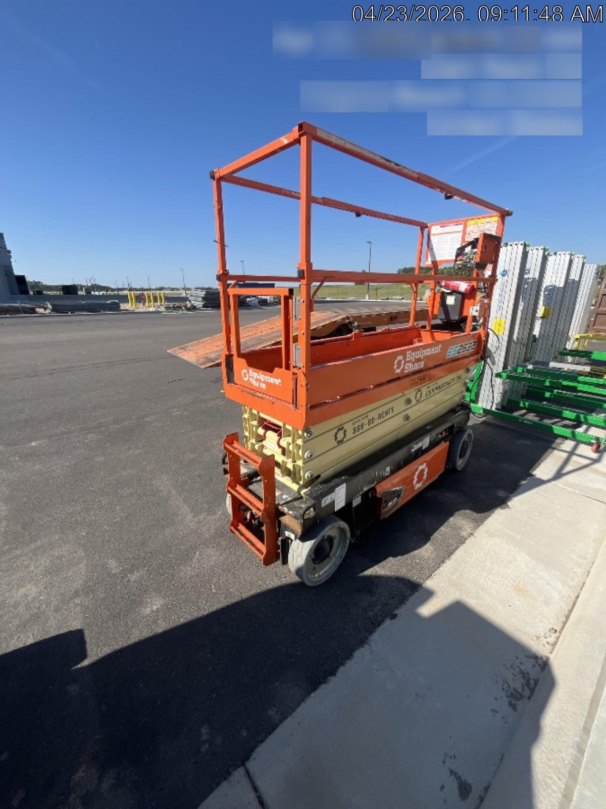 2022 JLG ES2632
