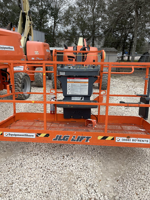 2021 JLG 600AJ