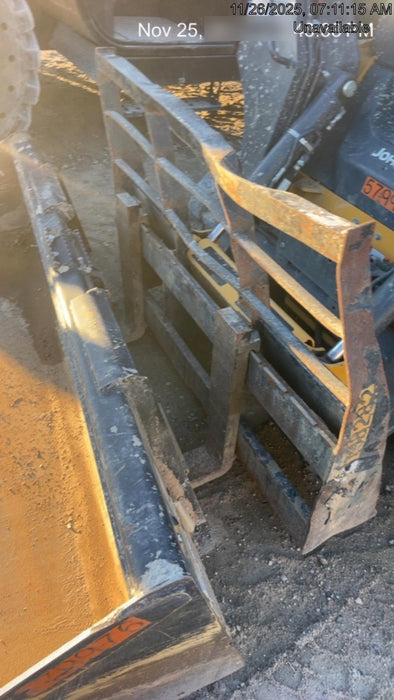 2021 ARROW MATERIAL HANDLING 60" Pallet Forks