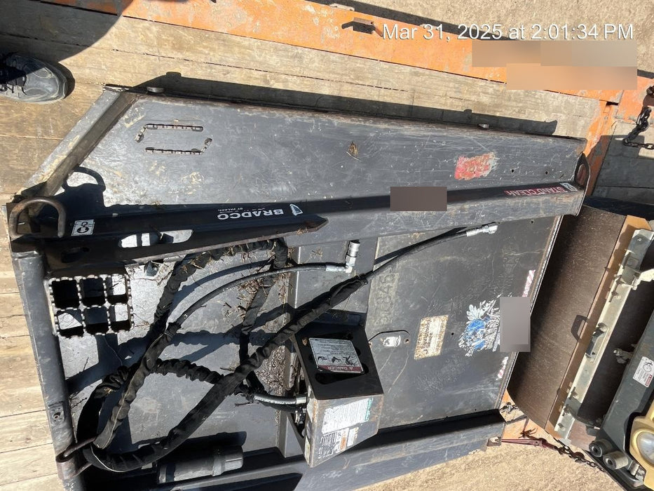 2020 PALADIN 30372A-0022