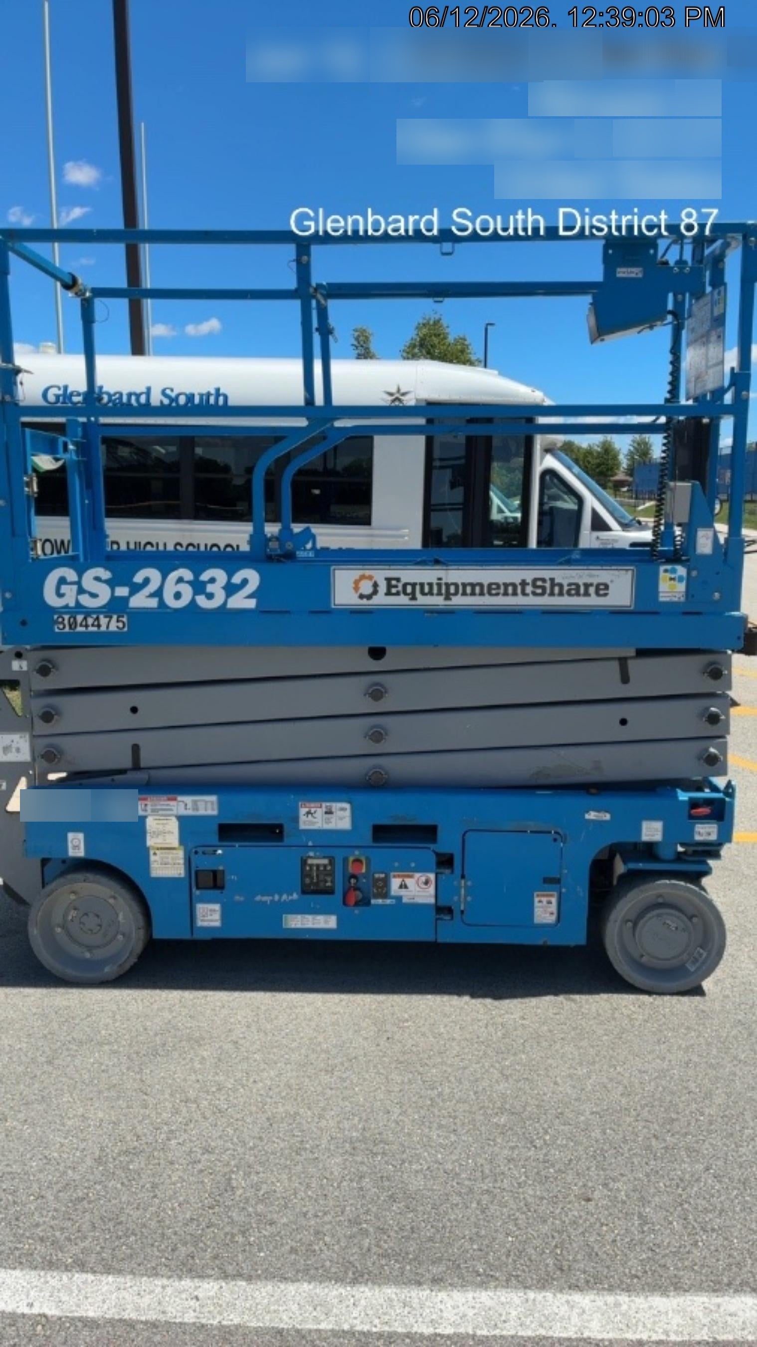 2023 GENIE GS-2632