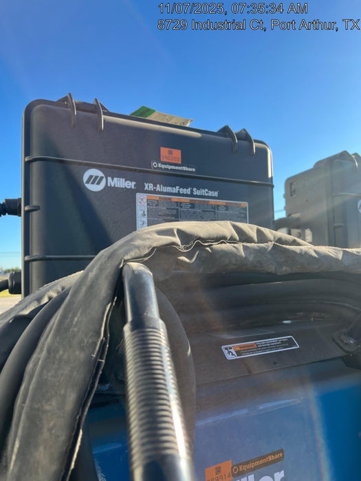 2023 MILLER ELECTRIC XR-AlumaFeed