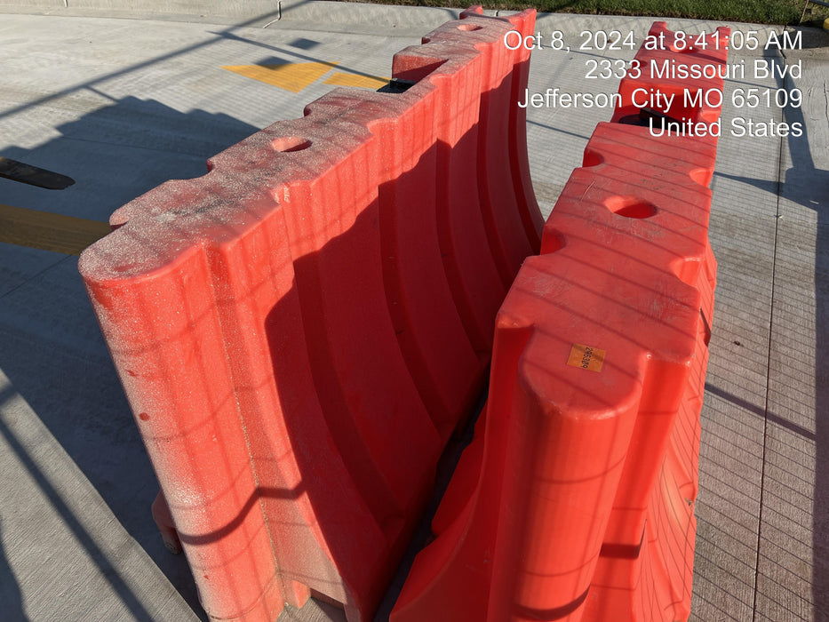 2022 HOUSTON BARRICADE WFB42