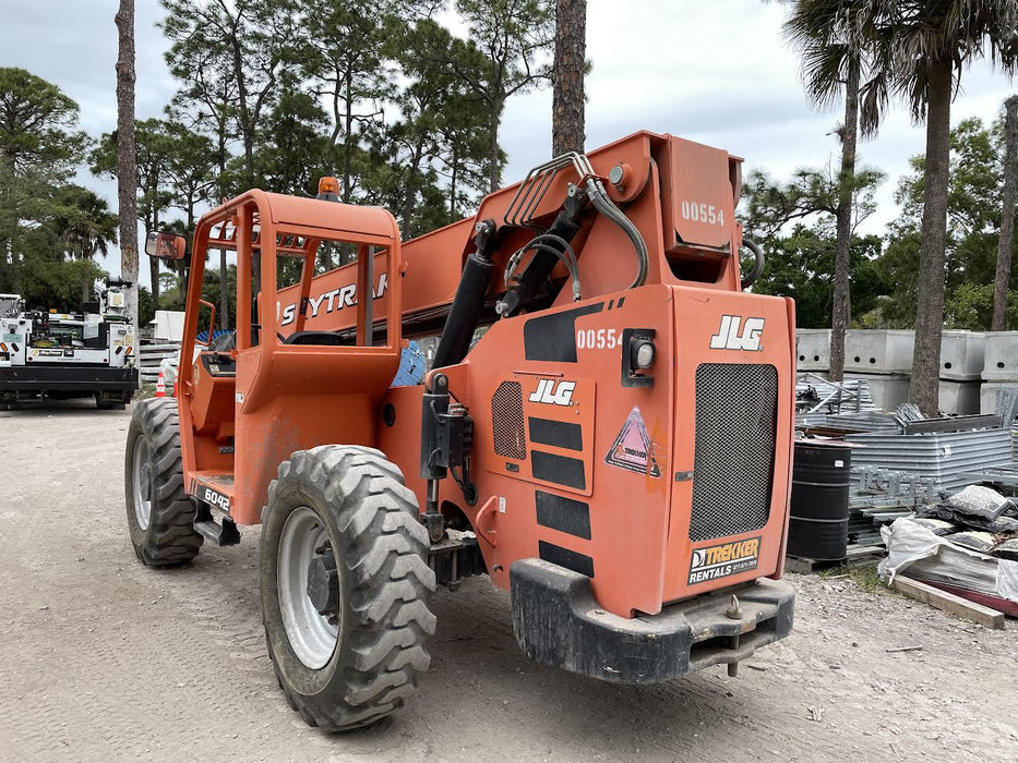 2017 Skytrak 6042 42' REACH, PALLET FORKS, 6k, FOAM FILLED TIRES