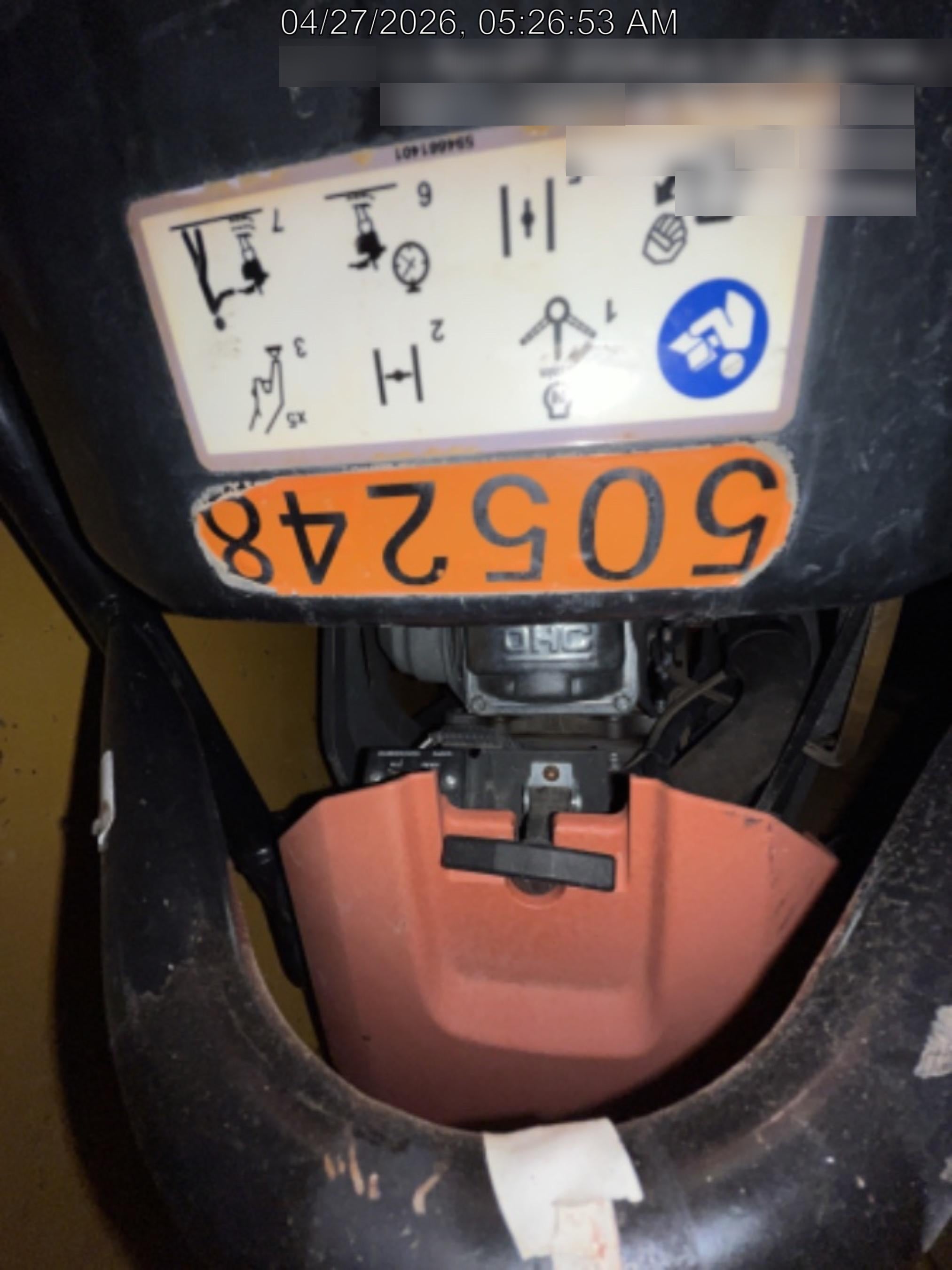 2025 HUSQVARNA LT6005