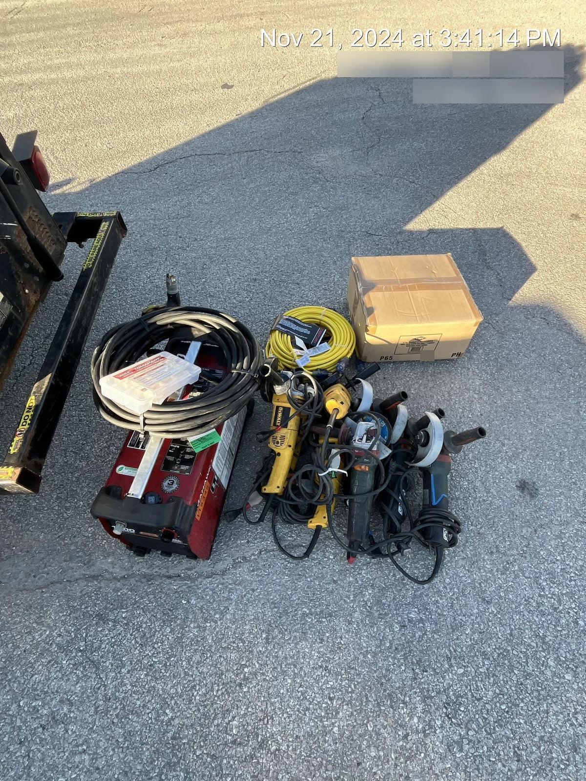2021 DEWALT DW831