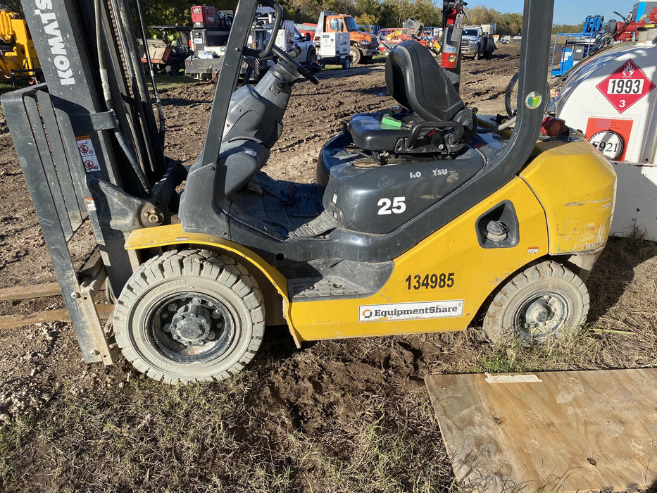 2021 KOMATSU FG25T-16