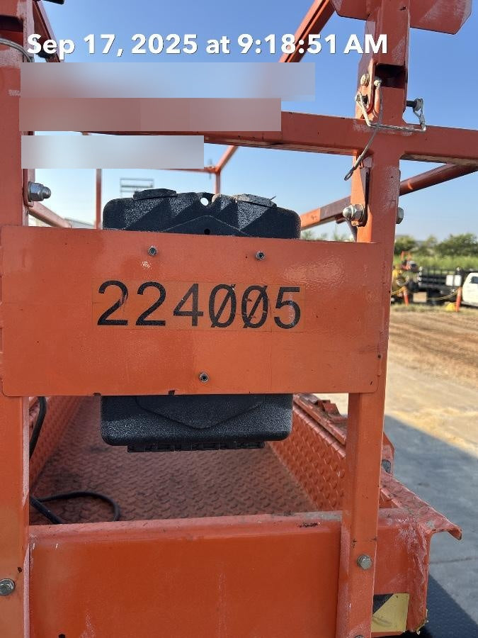 2022 JLG ES2632