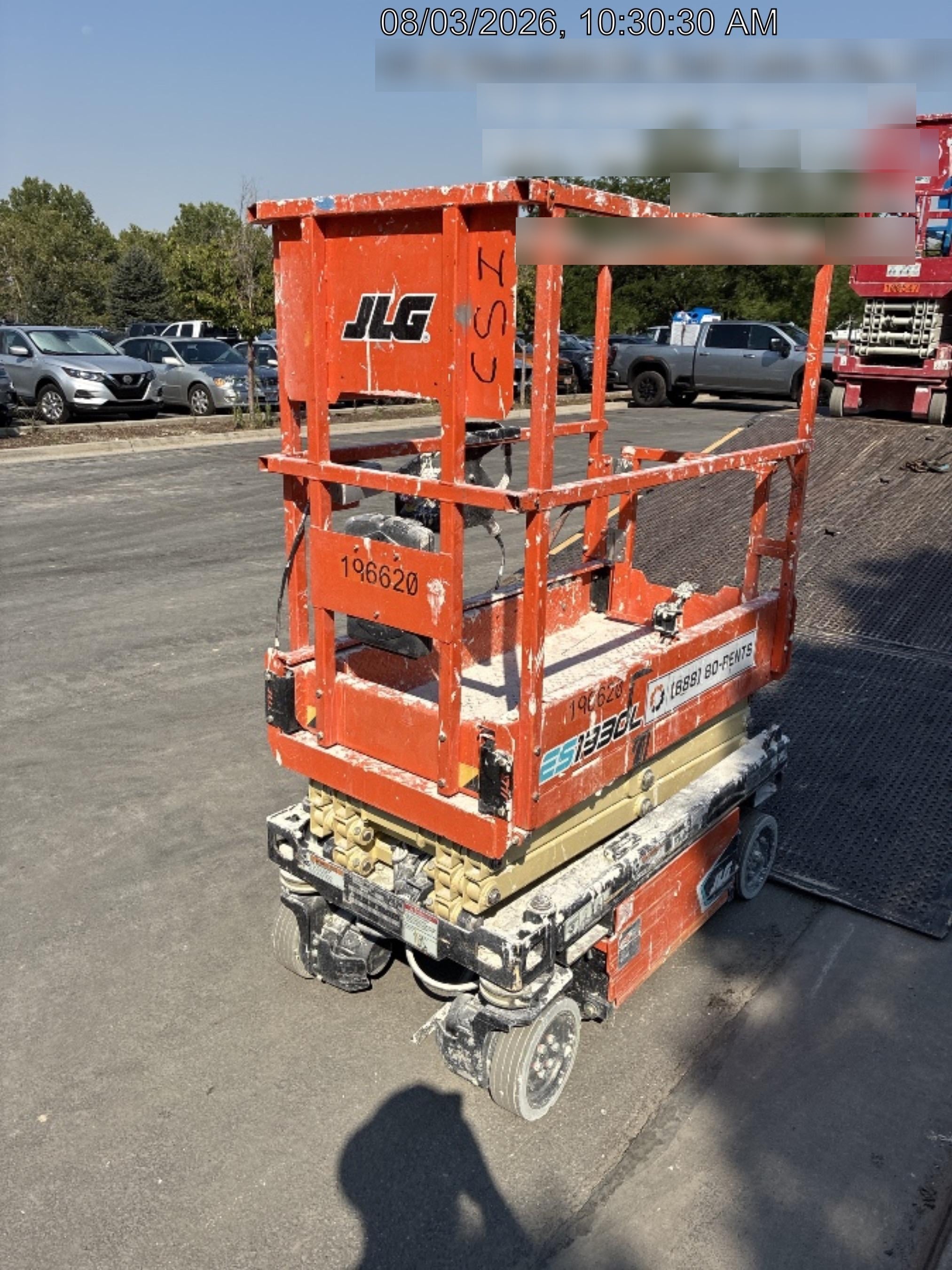 2021 JLG ES1330L