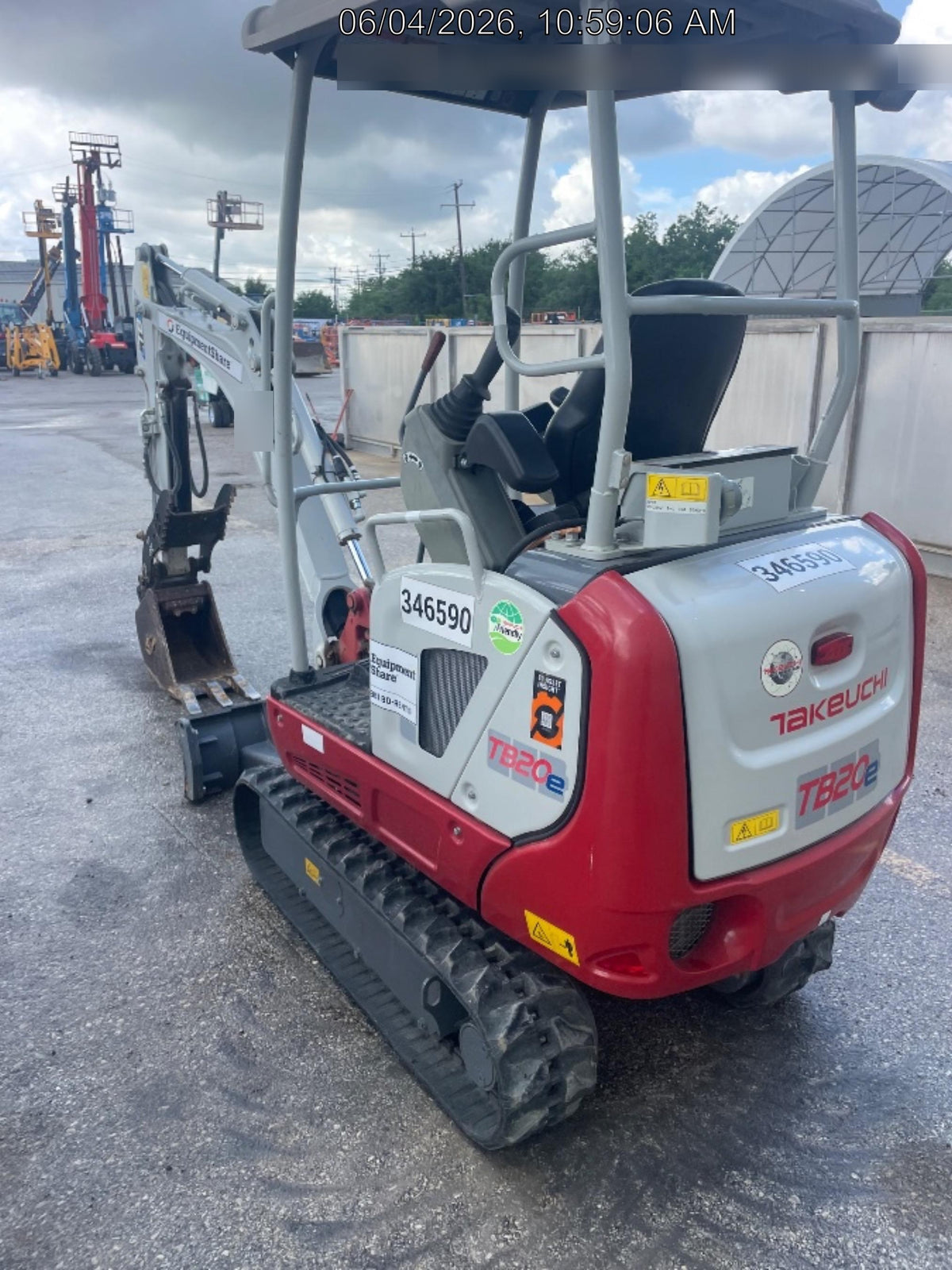 2023 TAKEUCHI TB20e