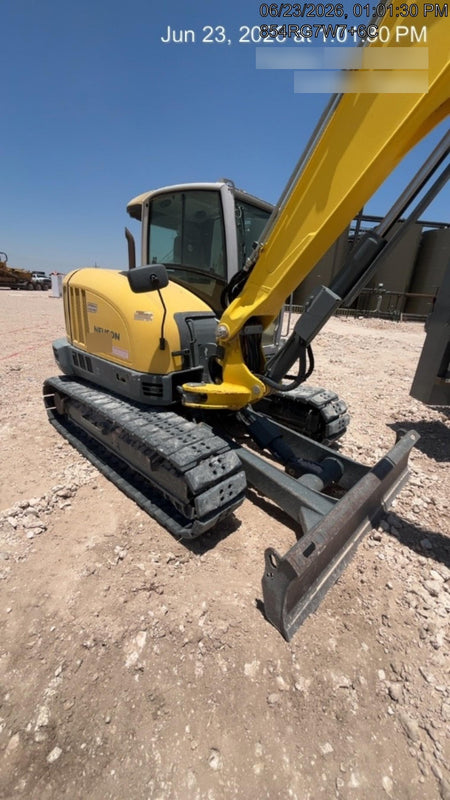 2019 Wacker Neuson ET90 Enclosed Cab, Hybrid Tracks, Long Dipperstick, T4, Hydraulic Thumb w/Manual QC, Buckets: 18/24/36"